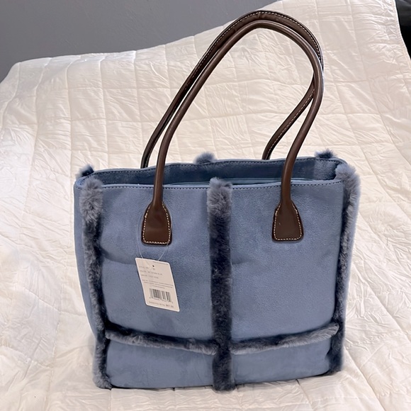 Liz Claiborne faux blue large handbag. Has faux blue trim and brown straps. - Picture 3 of 16